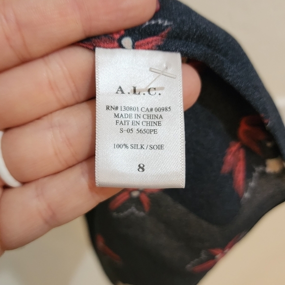 A.L.C. 100% Silk High Neck Tank Top Sleeveless Blouse - Picture 3 of 4